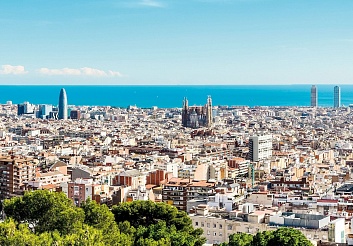 Власти Барселоны могут узаконить временный запрет на сдачу жилья сроком менее 30 дней
