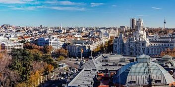 Одно из исторических зданий Мадрида сменило собственника